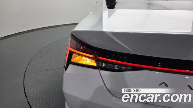 Hyundai AVANTE Avante (CN7) — Фото автомобиля 22