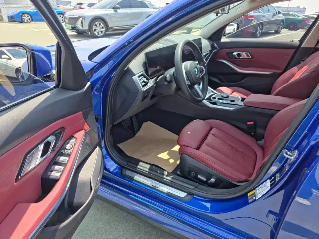BMW i3 — Фото автомобиля 5