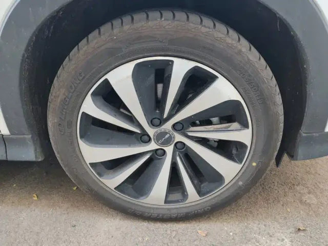 BYD Song PLUS — Фото автомобиля 25