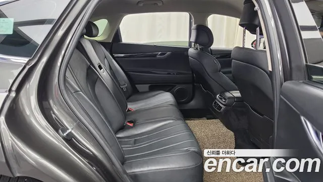 Genesis G80 RG3 — Фото автомобиля 17