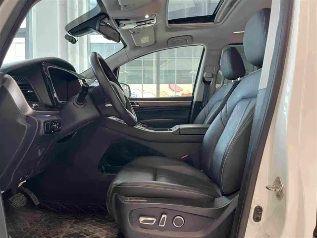 GAC Trumpchi M8 — Фото автомобиля 9