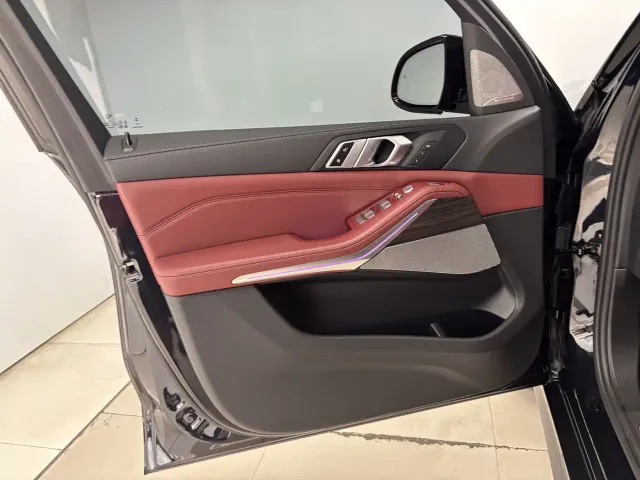 BMW X5 — Фото автомобиля 9
