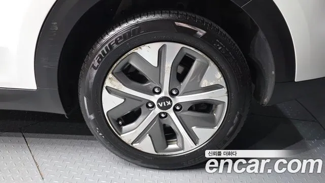Kia Niro Niro Plus Earth — Фото автомобиля 21