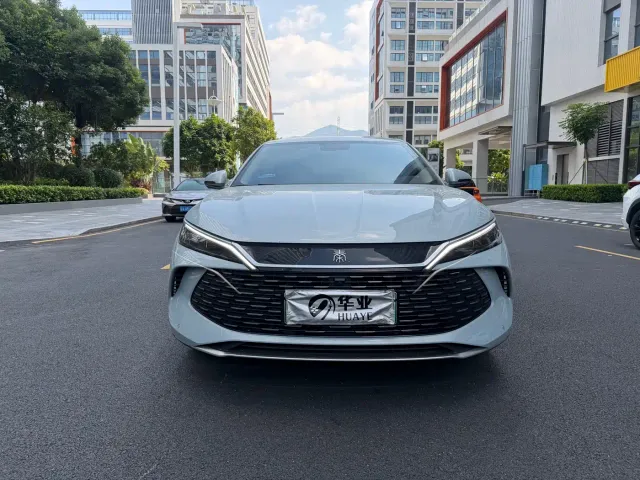 BYD Qin L — Фото автомобиля 2