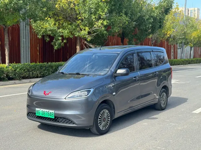 Фотография автомобиля — Wuling Hongguang