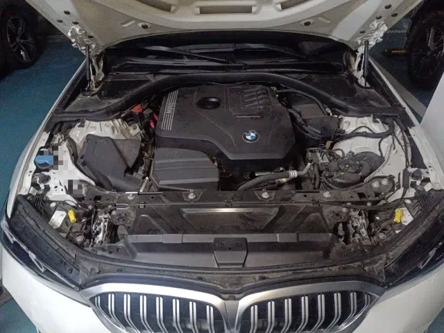 BMW 3 Series — Фото автомобиля 21
