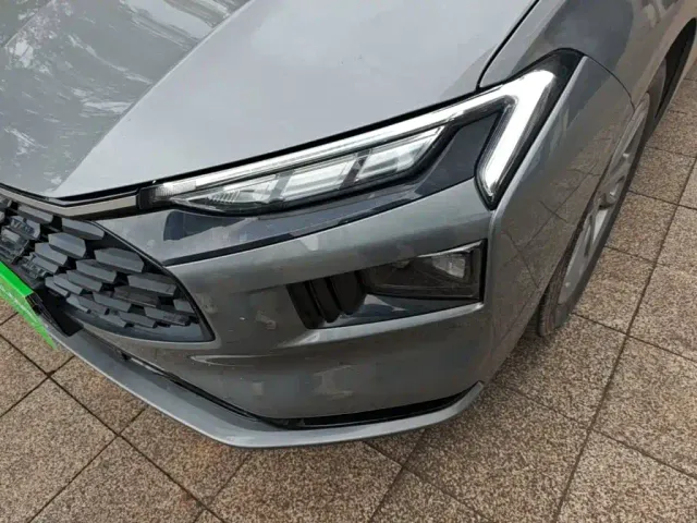 Ford Mondeo — Фото автомобиля 23