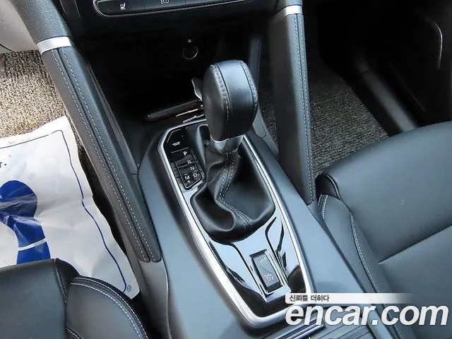 Renault-KoreaSamsung QM6 Новый QM6 Quest 2.0 LPe LE 2WD — Фото автомобиля 16