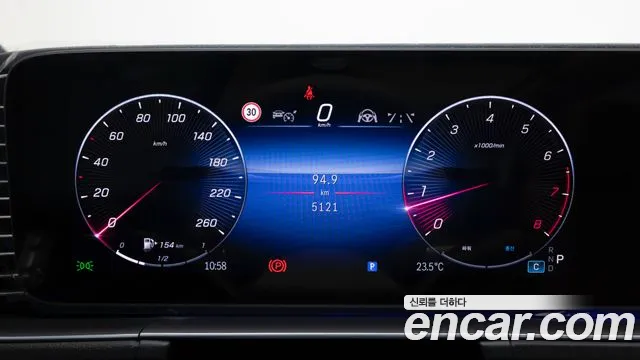 Mercedes-Benz GLE-Class — Фото автомобиля 8