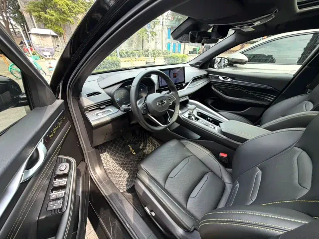 Geely Xingrui — Фото автомобиля 4