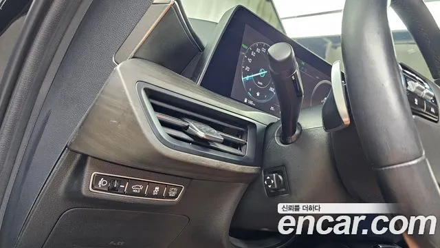 Kia K8 K8 Hybrid — Фото автомобиля 26