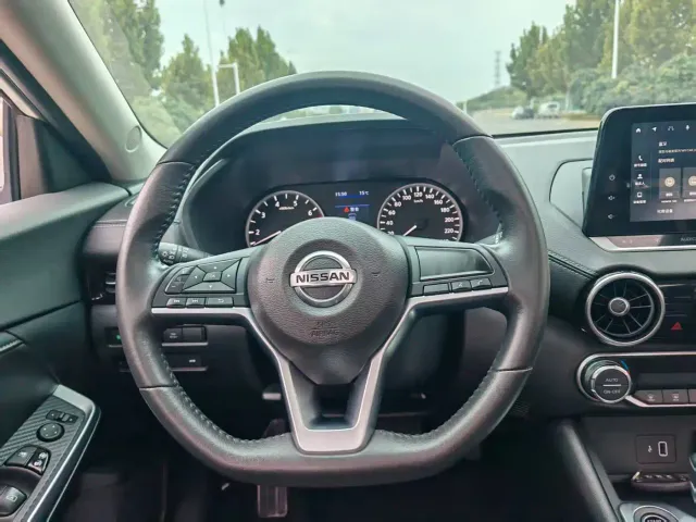 Nissan Sylphy — Фото автомобиля 13
