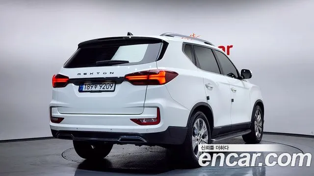 KG_Mobility_Ssangyong Rexton All Rexton Дизель 2.2 4WD — Фото автомобиля 3
