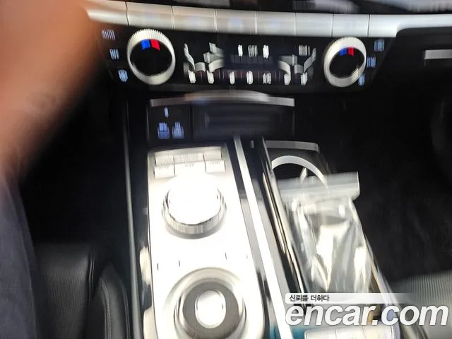 Genesis G80 Бензин 2.5 турбо AWD — Фото автомобиля 16