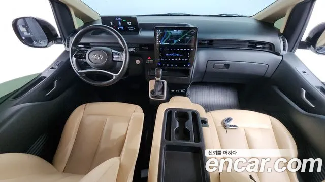 Hyundai Staria Staria 4WD Tourer 9 мест — Фото автомобиля 7