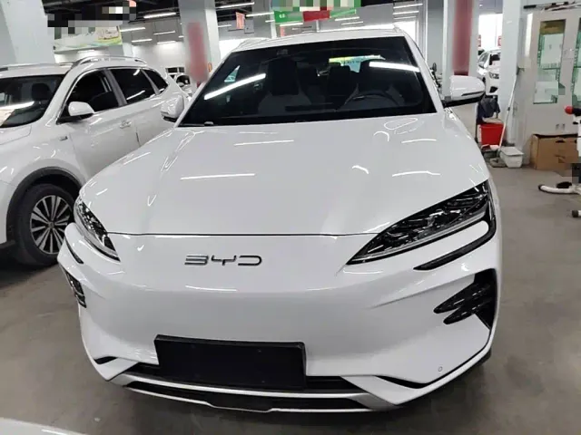 BYD Song PLUS — Фото автомобиля 2