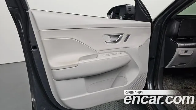 Hyundai Kona SX2 — Фото автомобиля 23