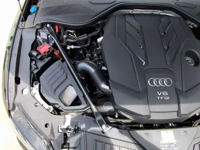 Audi A8 — Фото автомобиля 9