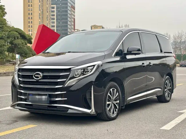 Фотография автомобиля — GAC Trumpchi M8
