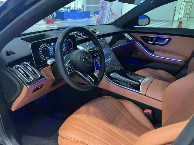 Mercedes-Benz S-Class — Фото автомобиля 4