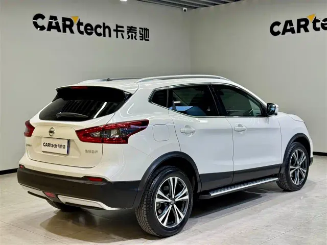 Nissan Qashqai — Фото автомобиля 4