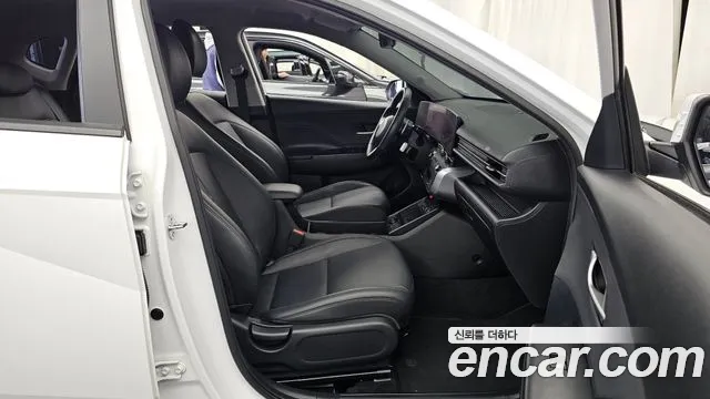 Hyundai Kona — Фото автомобиля 11
