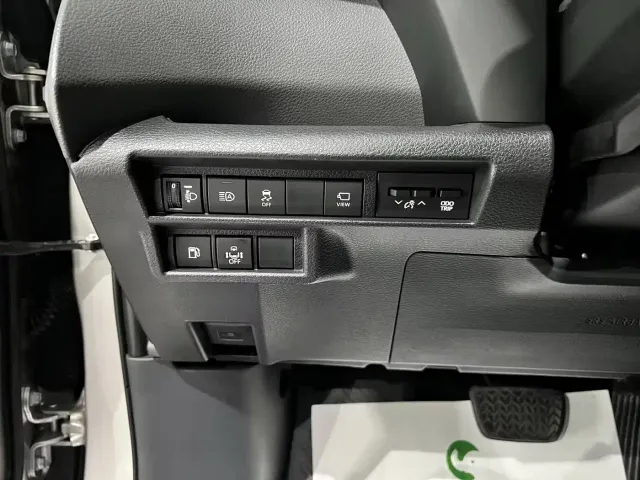 Toyota Sienna — Фото автомобиля 13