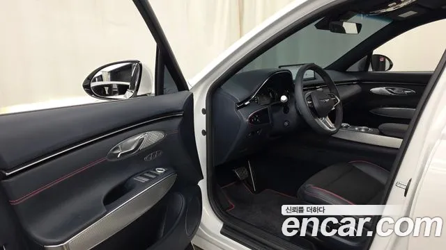 Genesis GV70 2.5T Бензин 2WD — Фото автомобиля 10