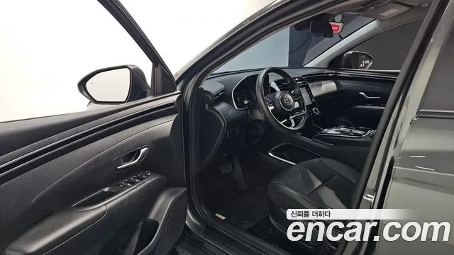 Hyundai Tucson NX4 — Фото автомобиля 10