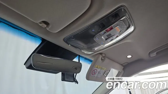 Genesis GV70 2.5T Бензин 2WD — Фото автомобиля 17