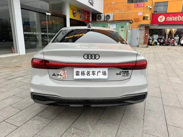 Audi A7L — Фото автомобиля 4
