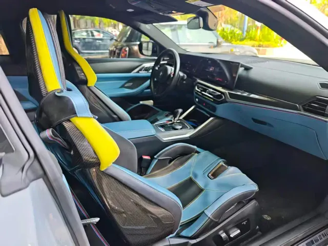 BMW M4 — Фото автомобиля 2