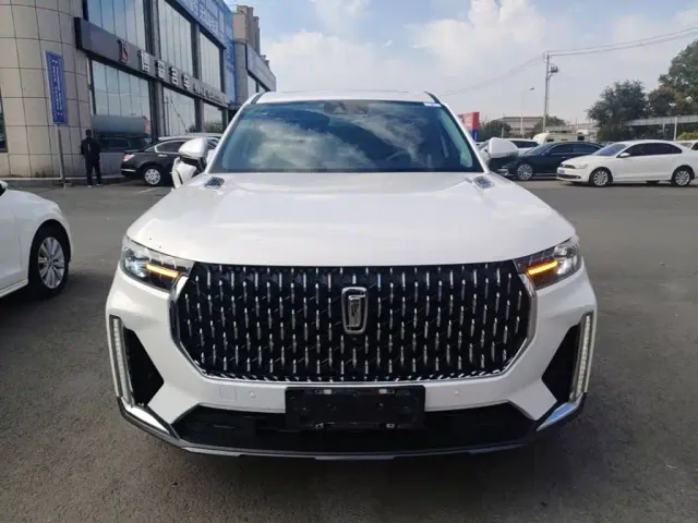 Bestune T99 — Фото автомобиля 2
