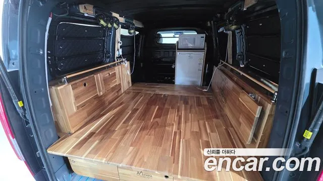 Hyundai Staria — Фото автомобиля 19
