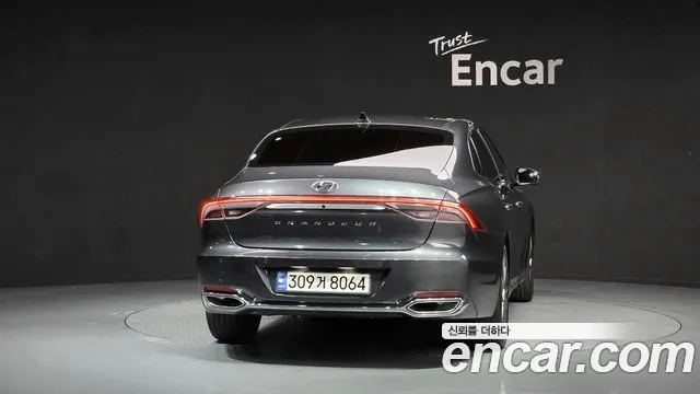 Hyundai Grandeur Новый Grandeur IG — Фото автомобиля 4