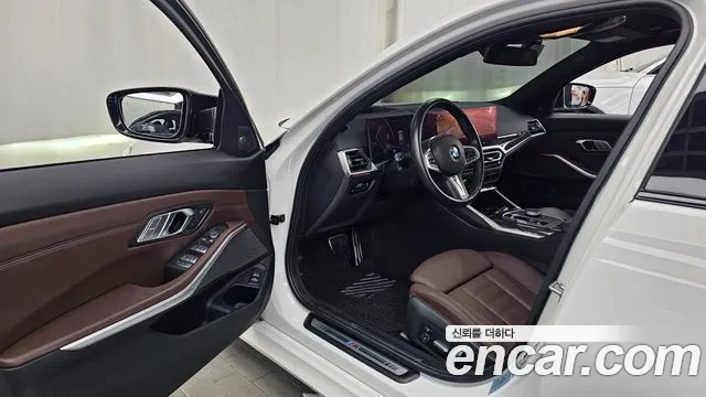 BMW 3-Series — Фото автомобиля 3