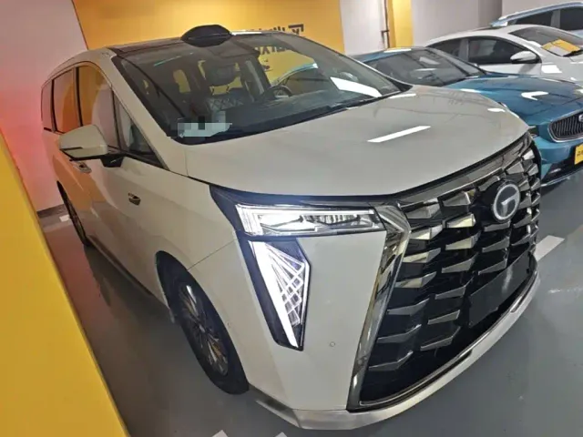 GAC Trumpchi Xiangwang M8 — Фото автомобиля 3