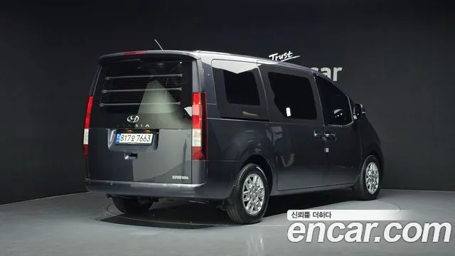 Hyundai Staria Staria Карго 5 мест — Фото автомобиля 2