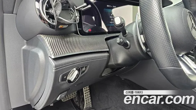 Mercedes-Benz AMG GT 4 двери 43 4MATIC+ — Фото автомобиля 19