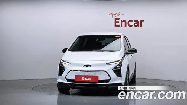 Chevrolet Bolt EV — Фото автомобиля 3