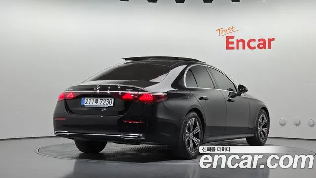 Mercedes-Benz E-Class W214 — Фото автомобиля 2