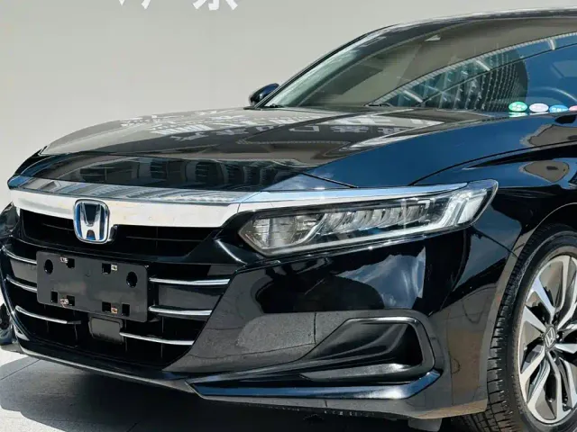 Honda Accord — Фото автомобиля 19