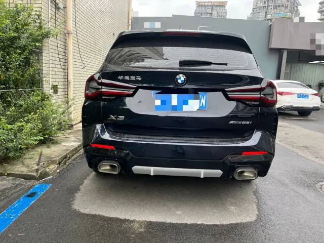 BMW X3 — Фото автомобиля 9