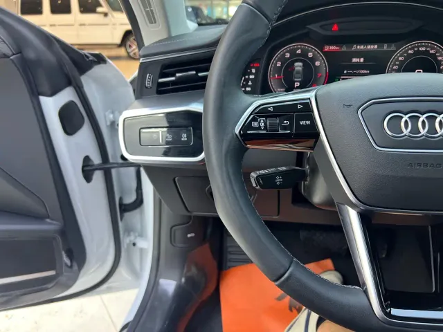 Audi A7 — Фото автомобиля 12