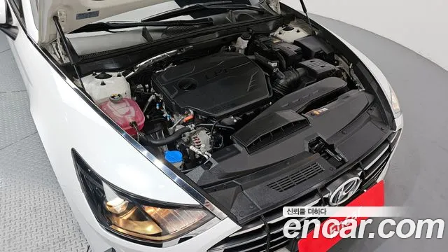 Hyundai Sonata Sonata (DN8) 2.0 LPG(Для проката) — Фото автомобиля 6