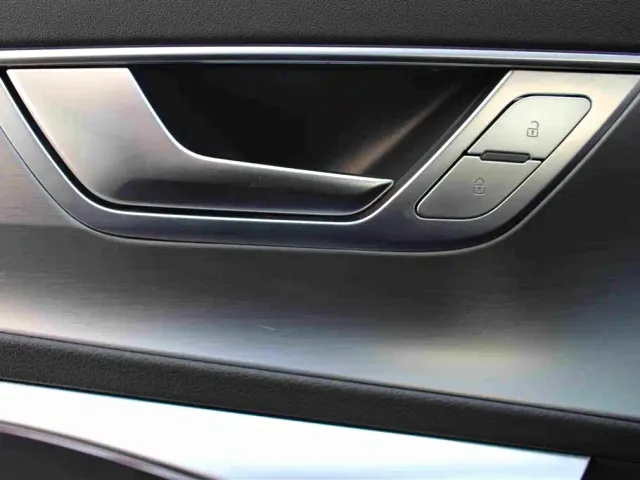 Audi A7L — Фото автомобиля 9