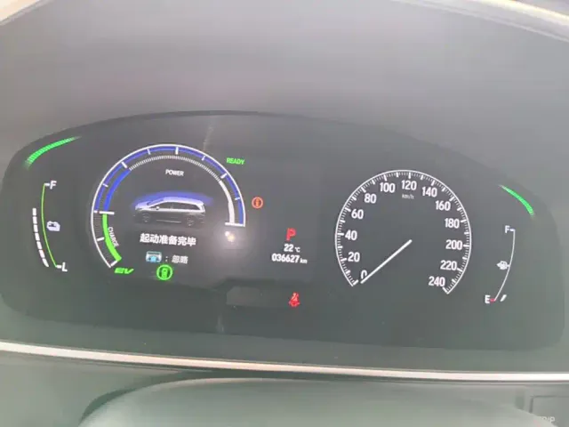 Honda Odyssey — Фото автомобиля 11