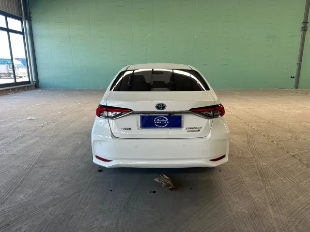 Toyota Corolla — Фото автомобиля 6