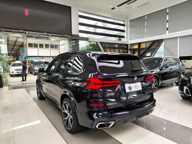 BMW X5 — Фото автомобиля 16