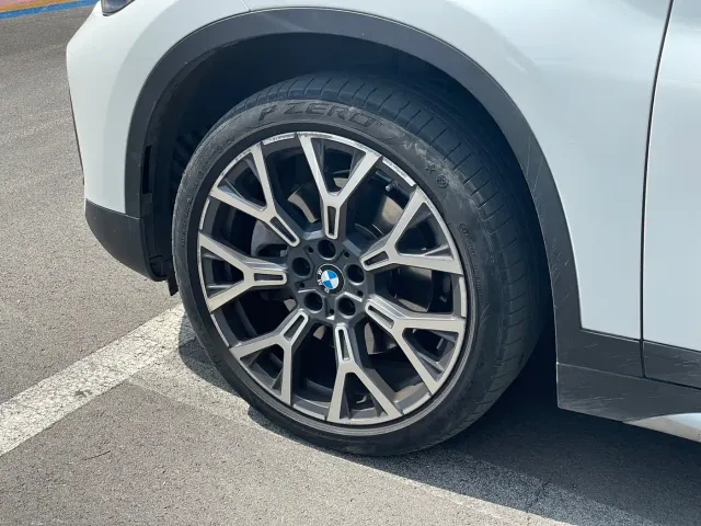 BMW X1 — Фото автомобиля 9
